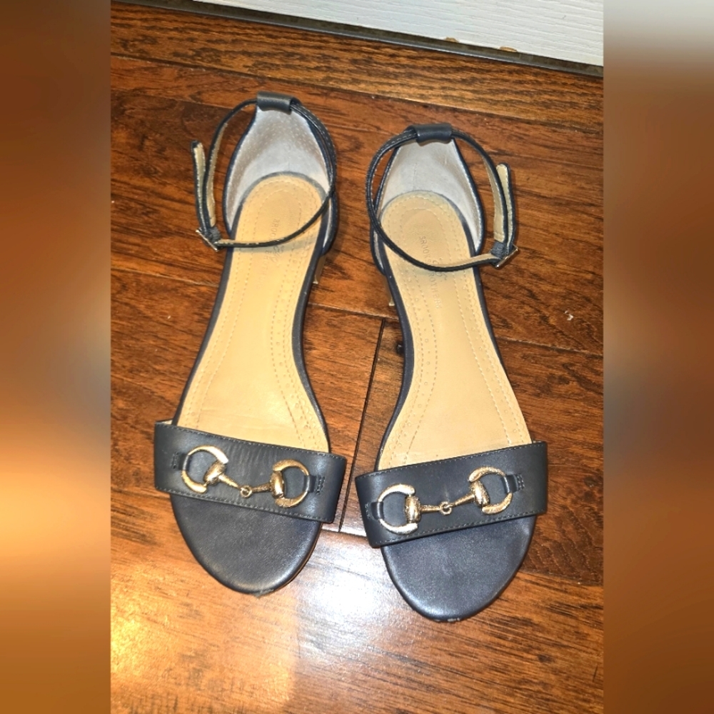 BROOKS BROTHERS HORSE-BIT SANDAL- Navy size 6M